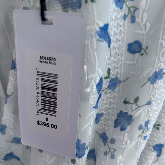 NWT Revolve x  One33 Social White Long sleeve Floral Dress Size : 8 - Picture 4 of 8